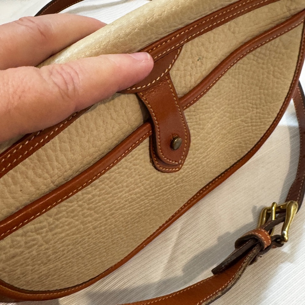 Dooney and Bourke AWL Cream Brown Leather Bag vintage the Calvary trooper 1980’s - Picture 9 of 15